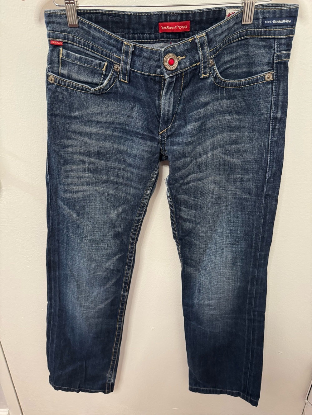Vintage indian rose  Dark Blue Slim Straight Jeans size 29